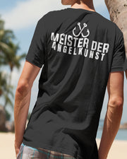 Meister der Angelkunst - Herren Shirt - Shirtfisch