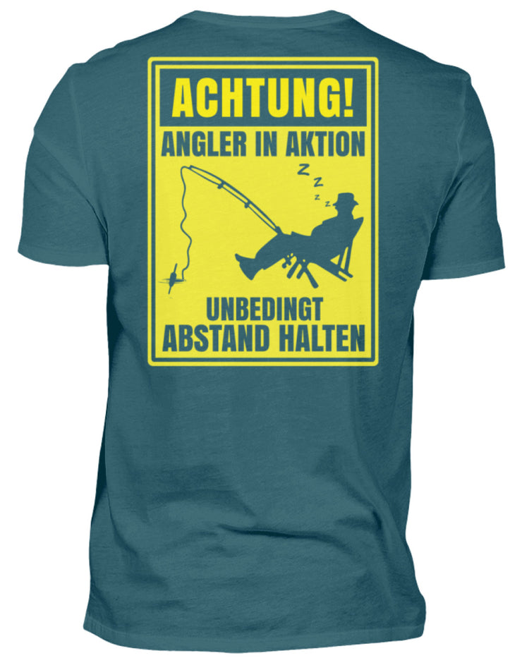 Achtung! Angler in Aktion  - Herren Shirt - Shirtfisch